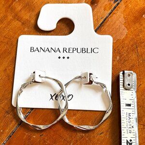 Banana Republic Silvertone Twisted Lever Back Hoops NEW
